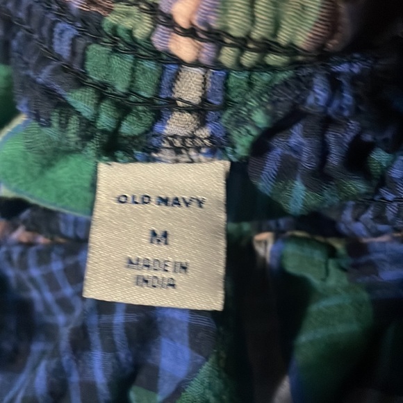 old navy off the shoulder blouse - Picture 3 of 3